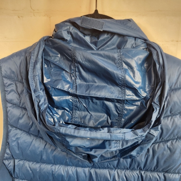 Sweaty Betty Activewear Accelerate Primaloft Puffer Running Gilet Vest Blue US 6 - Picture 8 of 15